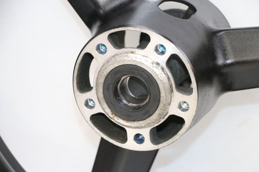 photo de VORDERRADFELGE SUZUKI GSXR GSX-R 1000 (2003 - 2004) - Detaillierte Sichtprüfung