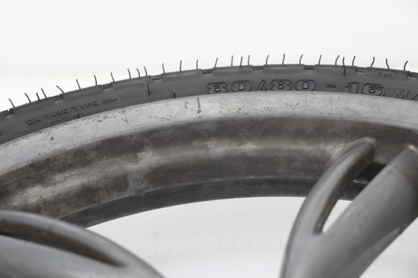 photo de VORDERRADFELGE PEUGEOT LOOXOR 50 (2001 - 2004)