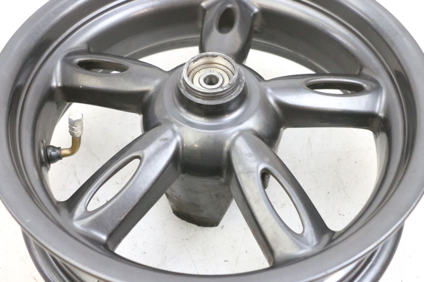 photo de VORDERRADFELGE YAMAHA NEOS NEO'S 4T 50 (2008 - 2016) - Fokus auf die Struktur