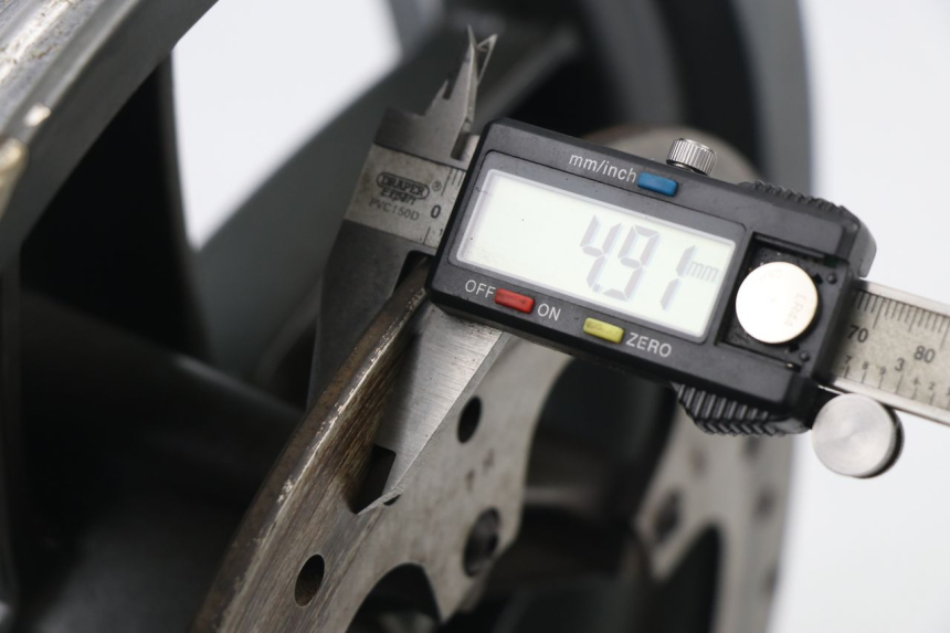 photo de VORDERRADFELGE PIAGGIO X7 125 (2007 - 2013)