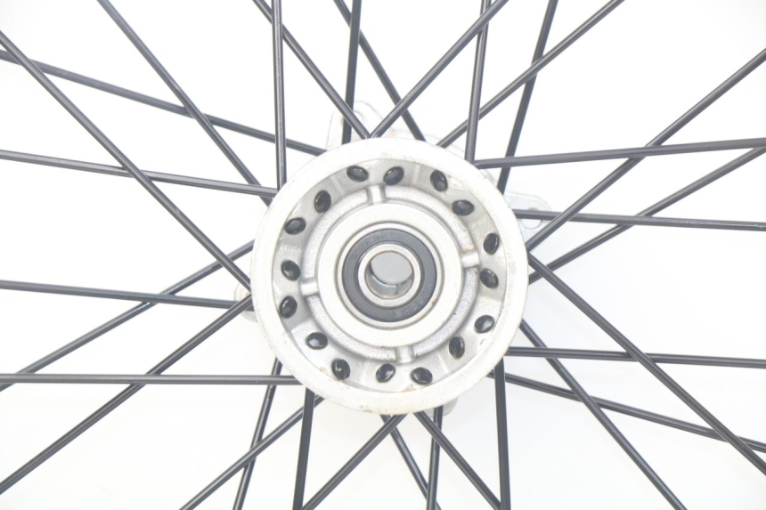 photo de VORDERRADFELGE APOLLO RXF 125
