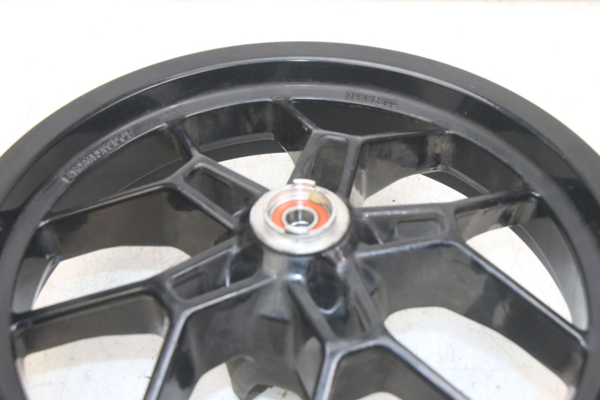 photo de VORDERRADFELGE APRILIA SR 2T 50 (2012 - 2017)