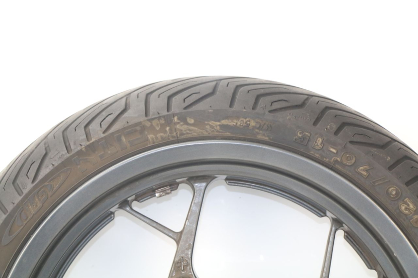 photo de VORDERRADFELGE YAMAHA XMAX X-MAX ABS 125 (2014 - 2016) - Charakteristische Merkmale