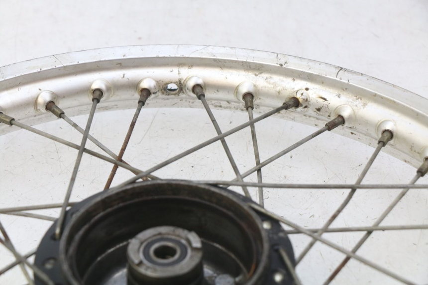 photo de VORDERRADFELGE YAMAHA YZ 80 (1982 - 1983)