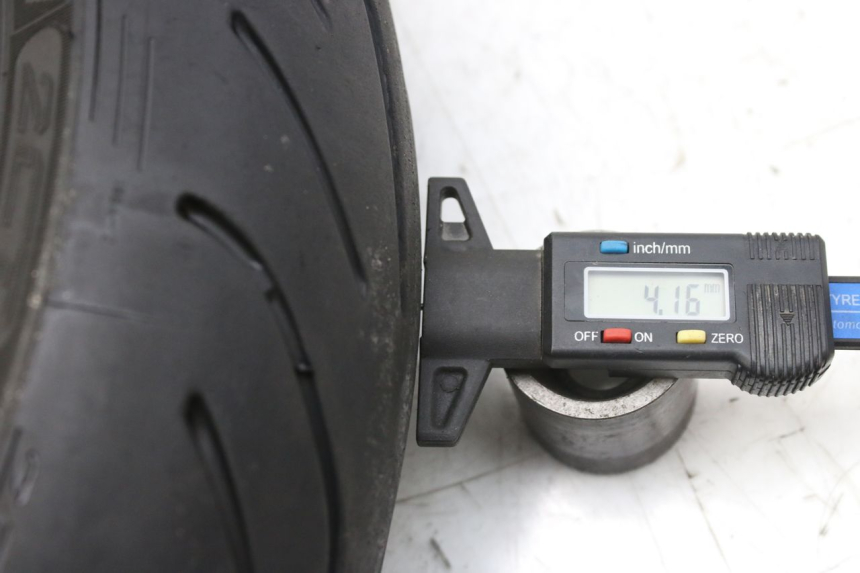 photo de VORDERRADFELGE YAMAHA YZF R1 1000 (2007 - 2008)