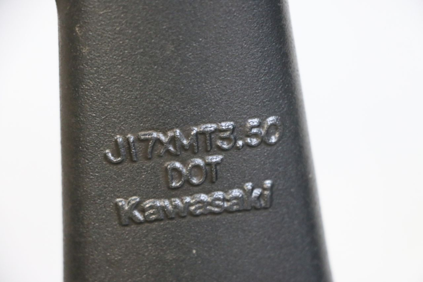 photo de VORDERRADFELGE KAWASAKI ZR 7 750 (1999 - 2001) - Zoom auf Gebrauchszustand