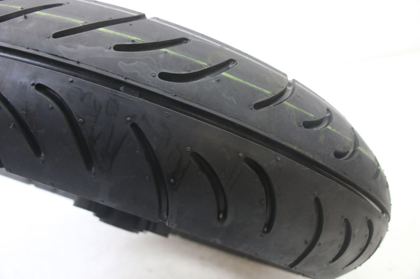 photo de VORDERRADFELGE UND REIFEN KYMCO AGILITY 4T 50 (2005 - 2018)