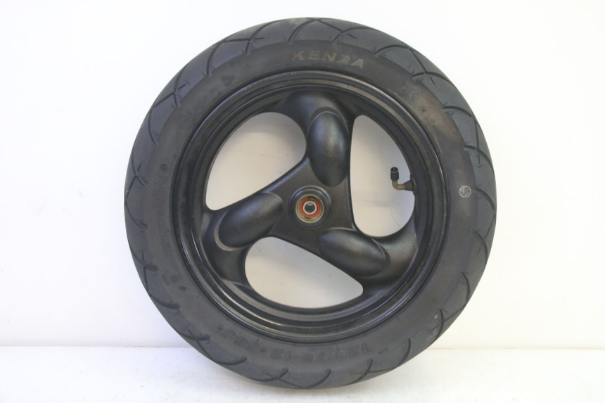 photo de VORDERRADFELGE UND REIFEN KYMCO AGILITY 4T 50 (2018 - 2022) - Hauptansicht