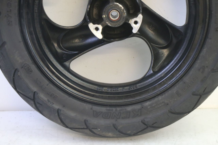 photo de VORDERRADFELGE UND REIFEN KYMCO AGILITY 4T 50 (2018 - 2022) - Oberflächenzustand und Material