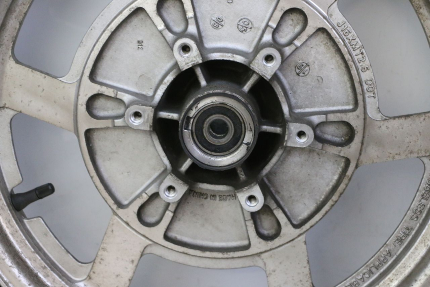 photo de VORDERRADFELGE UND REIFEN HYOSUNG GV AQUILA 125 (2000 - 2004)