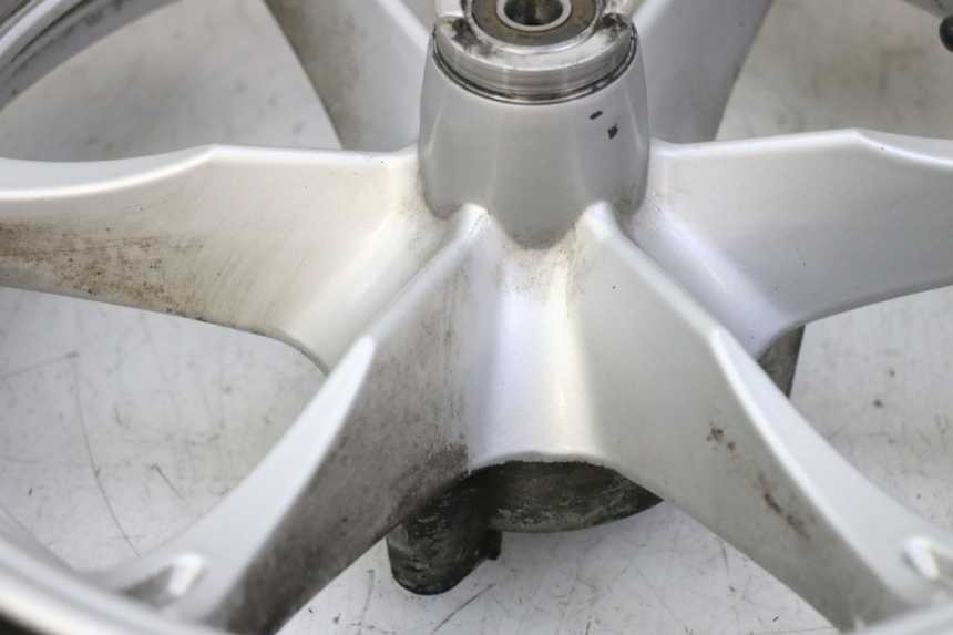 photo de VORDERRADFELGE UND REIFEN SUZUKI BURGMAN 125 (2007 - 2014)