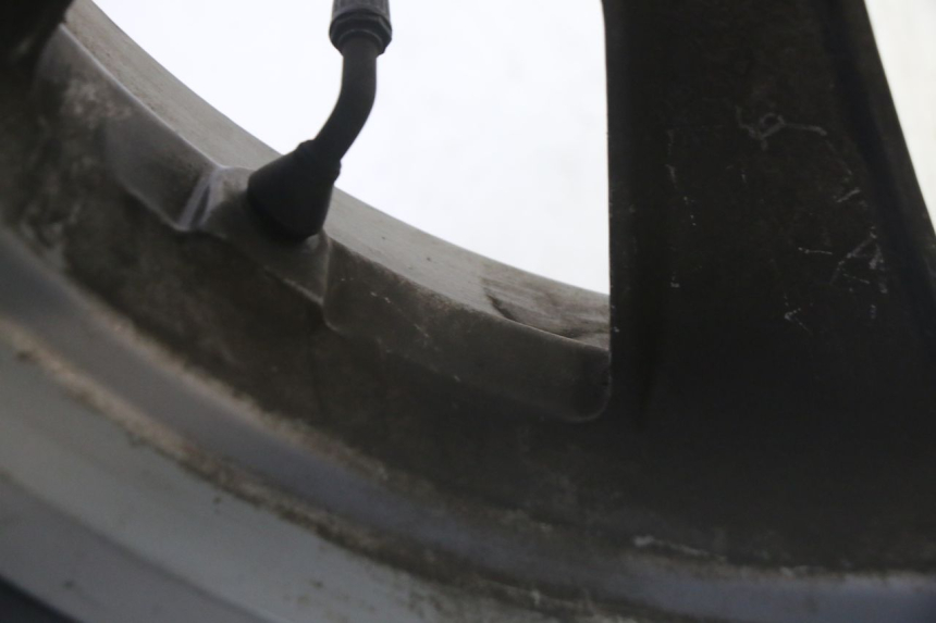 photo de VORDERRAD UND REIFEN PEUGEOT CITYSTAR 50 (2013 - 2017)