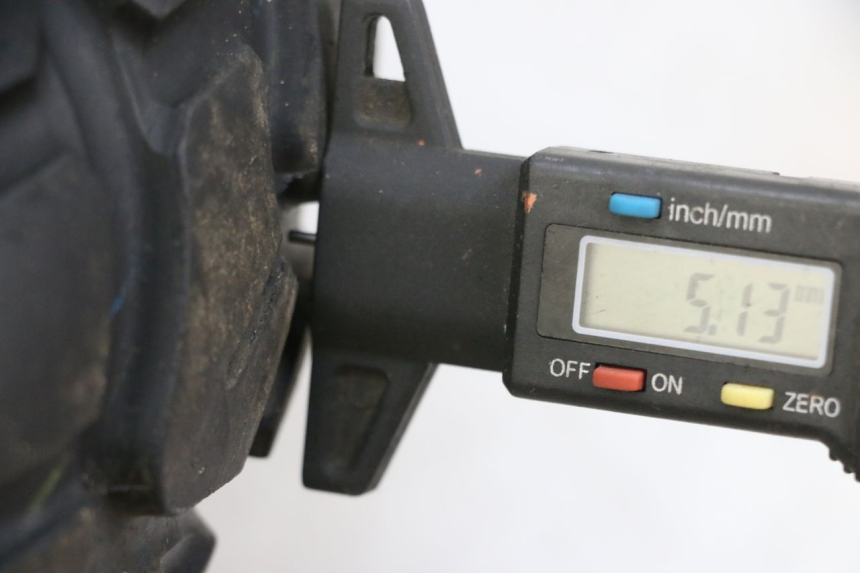 photo de VORDERRADFELGE UND REIFEN SYM CROX 4T 50 (2016 - 2023) - Detailansicht des Bauteils