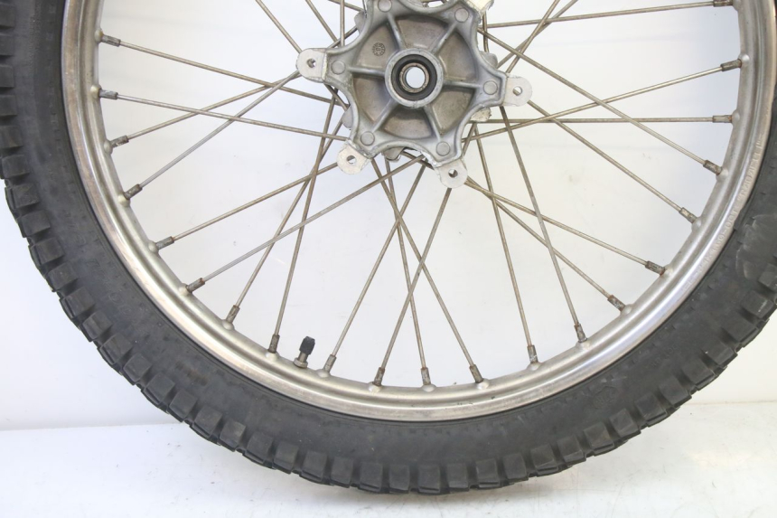photo de VORDERRADFELGE UND REIFEN APRILIA ETX 125 (1998 - 2002)