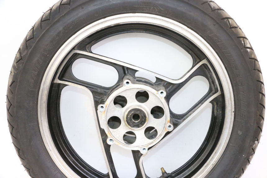 photo de VORDERRADFELGE UND REIFEN YAMAHA FJ 36Y 1100 (1984 - 1985)