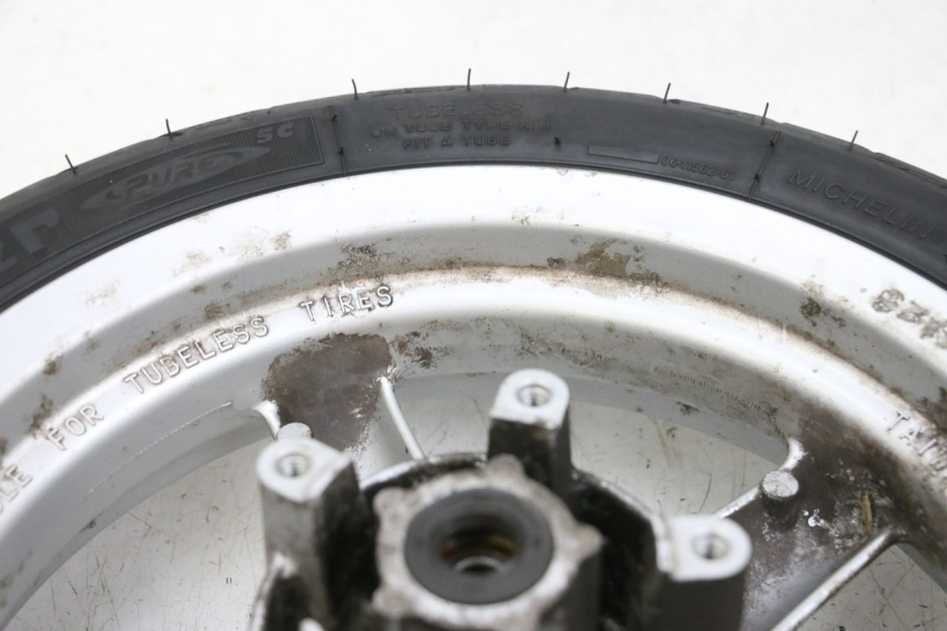 photo de VORDERRADFELGE UND REIFEN MBK FLAME X 125 (2007 - 2016) - Alternative Perspektive