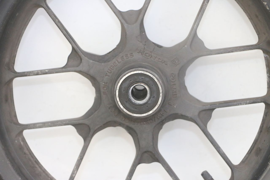 photo de VORDERRADFELGE UND REIFEN HONDA FORZA ABS 300 (2013 - 2019)