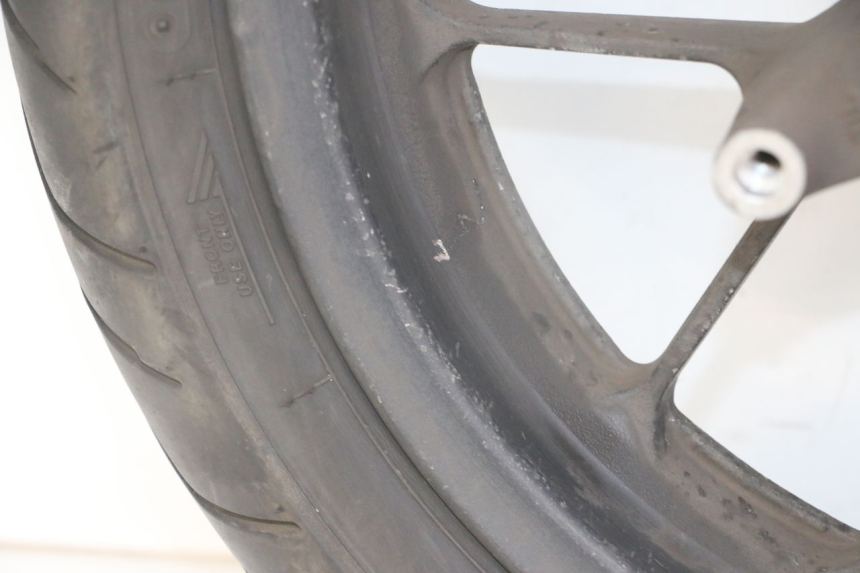 photo de VORDERRADFELGE UND REIFEN HONDA FORZA ABS 300 (2013 - 2019)