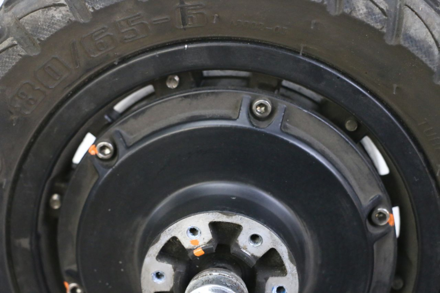 photo de VORDERRADFELGE UND REIFEN JOYOR S10-S-Z 1