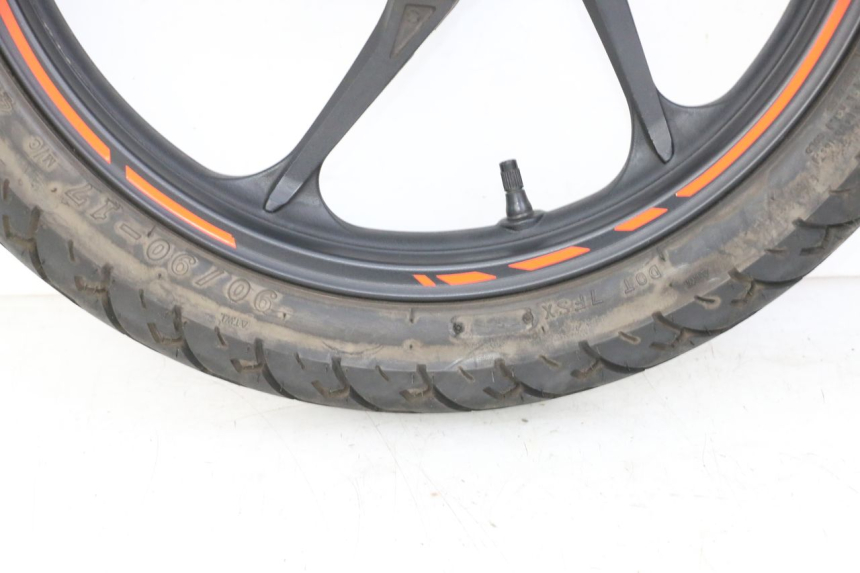 photo de VORDERRADFELGE UND REIFEN KIDEN KD125-G 125 (2018 - 2022)