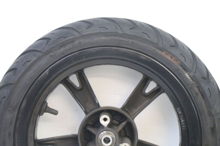 photo de VORDERRADFELGE UND REIFEN PEUGEOT KISBEE 4T 50 (2018 - 2022)