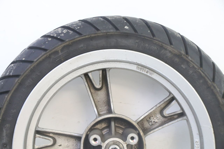 photo de VORDERRADFELGE UND REIFEN PEUGEOT KISBEE 4T 50 (2018 - 2022)