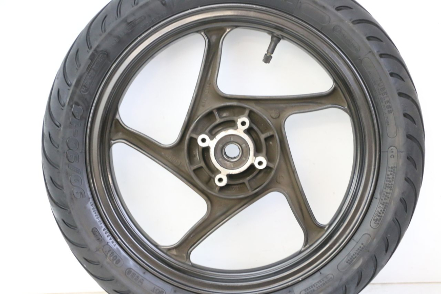 photo de VORDERRADFELGE UND REIFEN LIGIER PULSE 3 1 (2014 - 2020)
