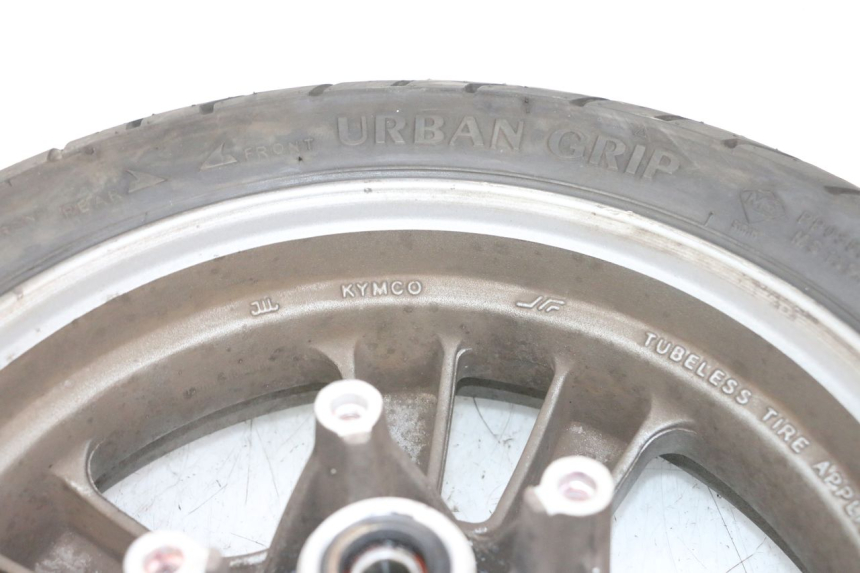 photo de VORDERRADFELGE UND REIFEN KYMCO LIKE 125 (2009 - 2016) - Details der Befestigungspunkte