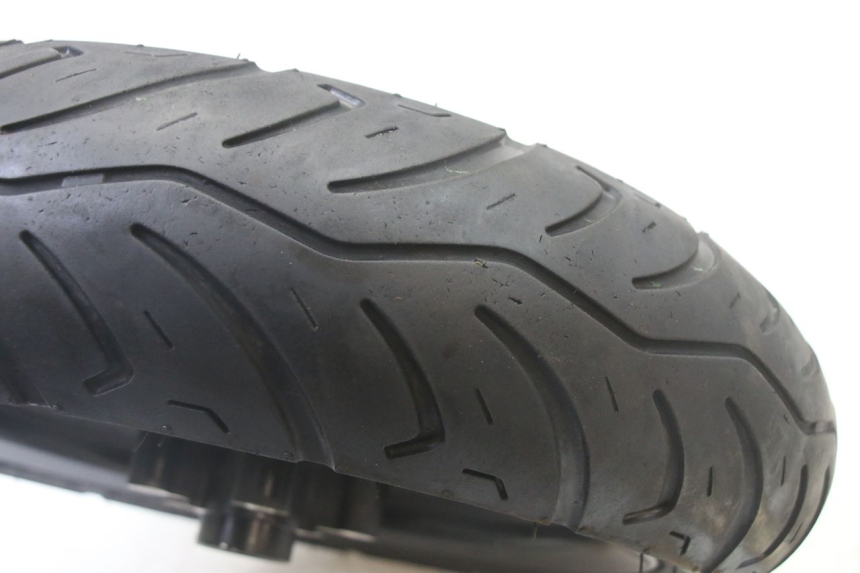 photo de VORDERRADFELGE UND REIFEN SYM ORBIT III 3 4T 50 (2021 - 2025)