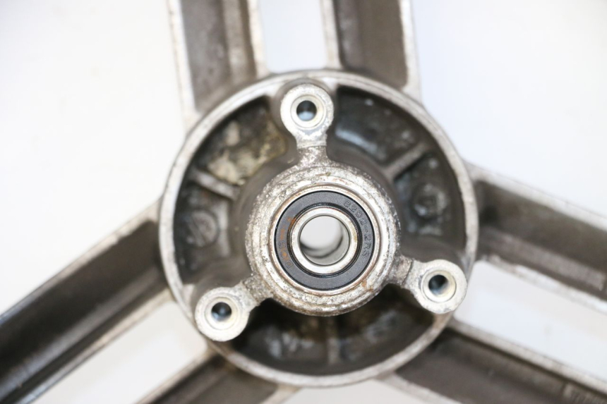 photo de VORDERE FELGE UND REIFEN PEUGEOT LUDIX 50 (2008 - 2017)
