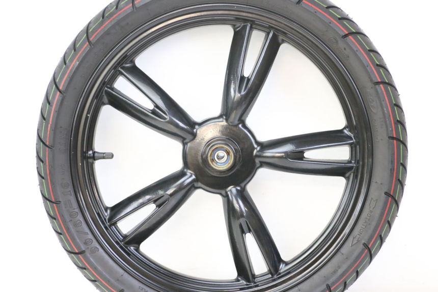 photo de VORDERRADFELGE UND REIFEN PEUGEOT TWEET 4T 50 (2023 - 2025)