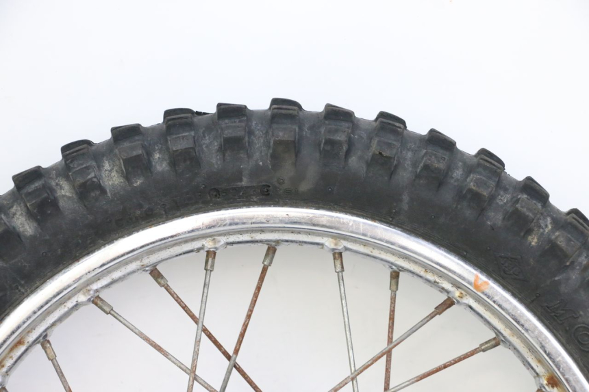 photo de VORDERRADFELGE UND REIFEN YAMAHA PW 80 (1983 - 2014)