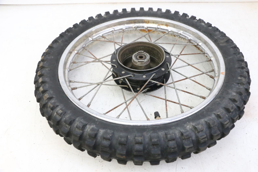 photo de VORDERRADFELGE UND REIFEN YAMAHA PW 80 (1983 - 2014)