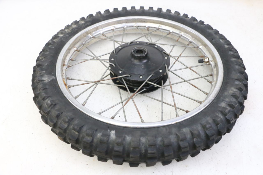 photo de VORDERRADFELGE UND REIFEN YAMAHA PW 80 (1983 - 2014)