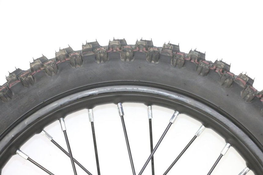 photo de VORDERRADFELGE UND REIFEN APOLLO RFZ 125