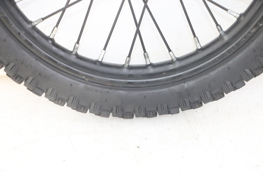 photo de VORDERRADFELGE UND REIFEN APOLLO RXF 125