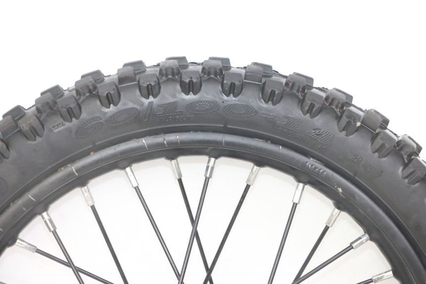 photo de VORDERRADFELGE UND REIFEN APOLLO RXF 125