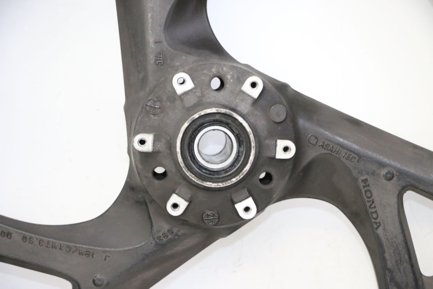 photo de VORDERRADFELGE UND REIFEN HONDA ST PAN EUROPEAN 1300 (2002 - 2013)