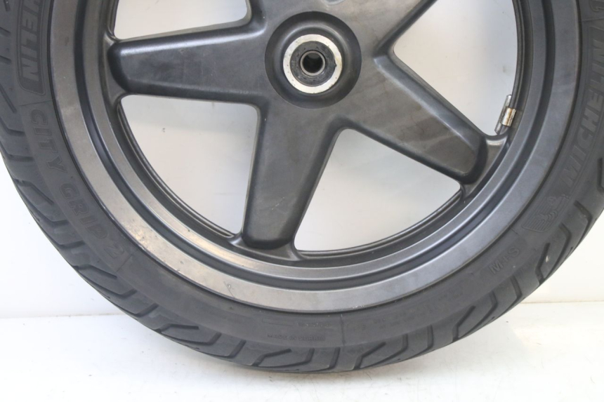 photo de VORDERRADFELGE UND REIFEN YAMAHA X-MAX XMAX 125 (2010 - 2014)