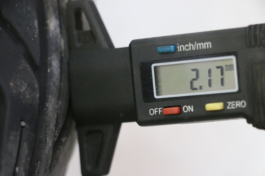 photo de VORDERRADFELGE UND REIFEN YAMAHA X-MAX XMAX 125 (2010 - 2014)