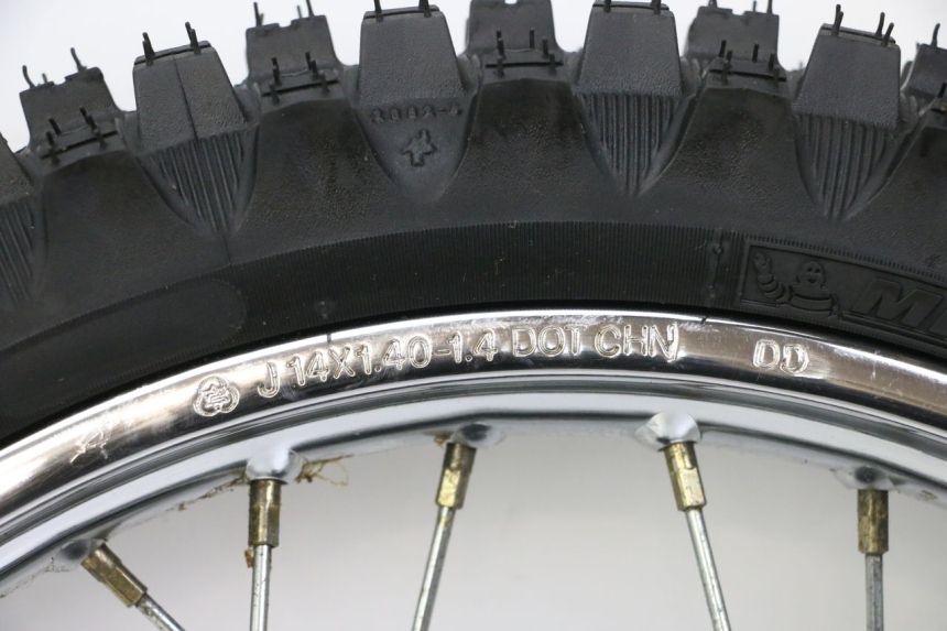 photo de VORDERRADFELGE UND REIFEN YAMAHA PW 80 (1983 - 2014)
