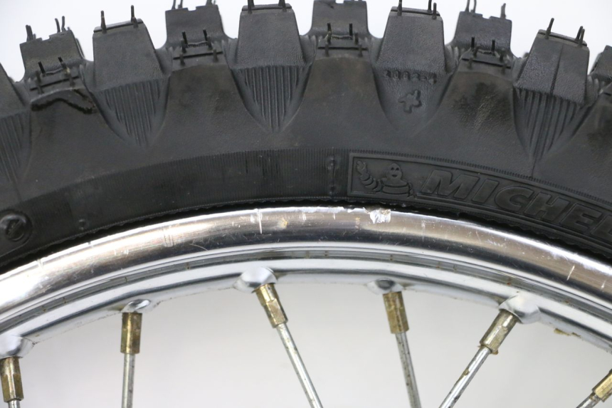 photo de VORDERRADFELGE UND REIFEN YAMAHA PW 80 (1983 - 2014)