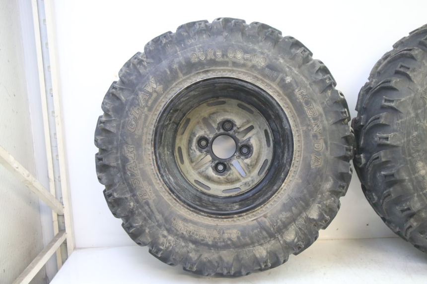 photo de VORDERRADFELGE UND REIFEN YAMAHA YFM BRUIN 350 (2003 - 2009)