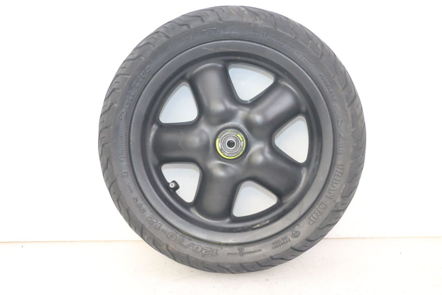 photo de VORDERRADFELGE UND REIFEN YAMAHA YP MAJESTY 125 (2002 - 2006)