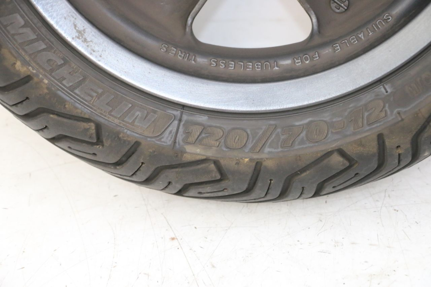 photo de VORDERRADFELGE UND REIFEN YAMAHA YP MAJESTY 125 (2007 - 2010)