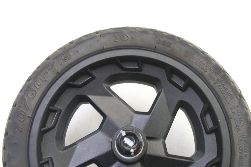 photo de VORDERRADFELGE UND REIFEN SEGWAY NINEBOT ZT3 PRO 1