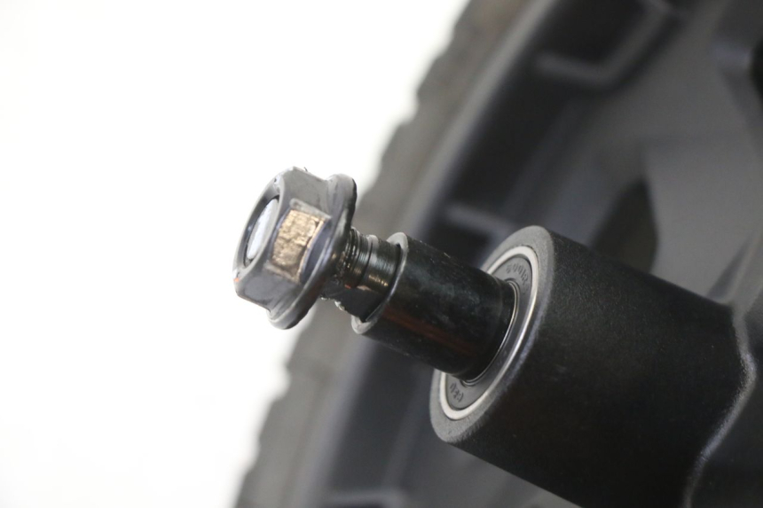 photo de VORDERRADFELGE UND REIFEN SEGWAY NINEBOT ZT3 PRO 1