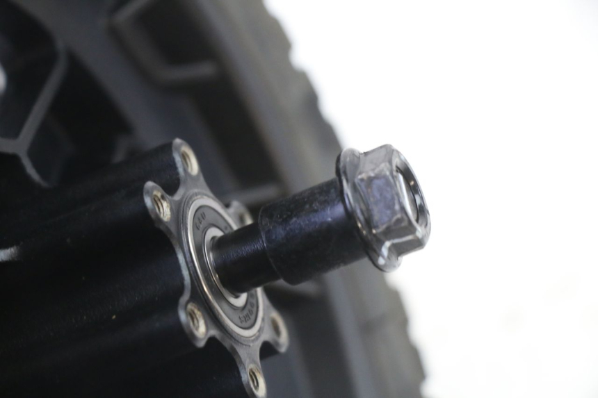 photo de VORDERRADFELGE UND REIFEN SEGWAY NINEBOT ZT3 PRO 1