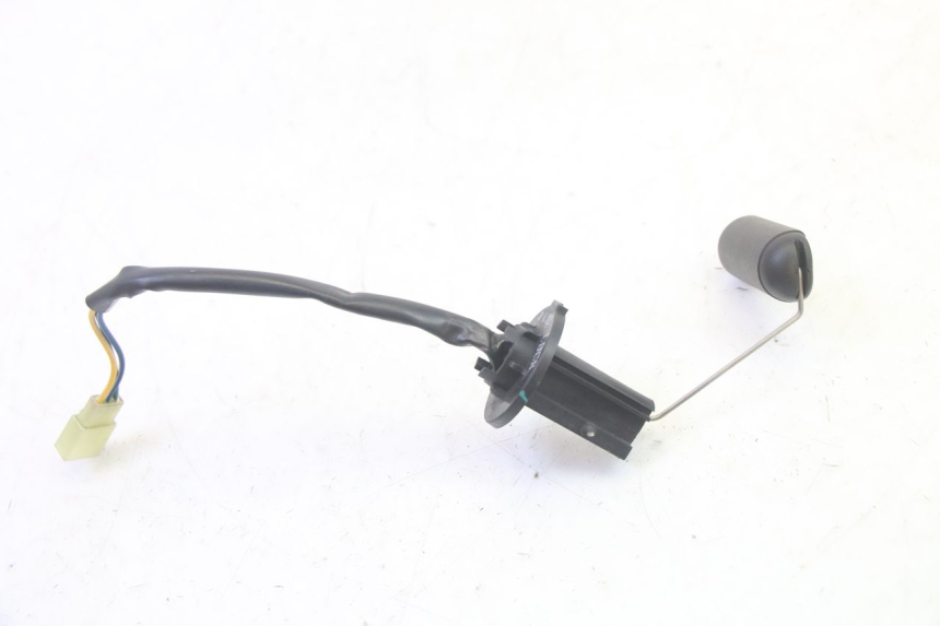 photo de KRAFTSTOFFTANKMESSSTAB KYMCO AGILITY 4T 50 (2018 - 2022) - Zoom auf Gebrauchszustand