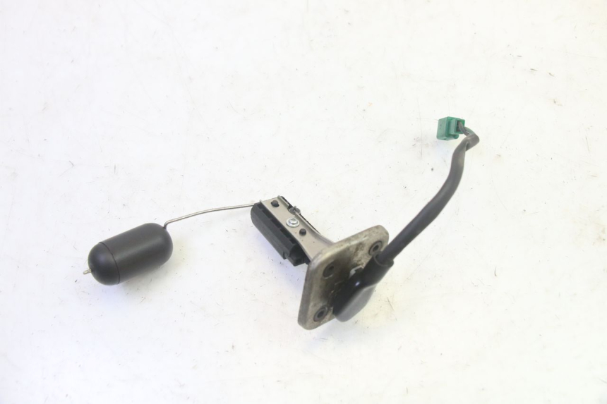 photo de KRAFTSTOFFTANKMESSSTAB MBK BOOSTER SPIRIT 50 (2004 - 2017) - Detailansicht des Bauteils